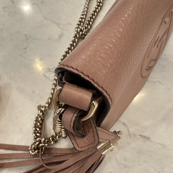 AUTHENTIC Gucci soho flap - Picture 7 of 16